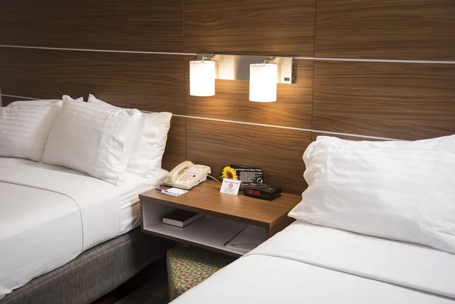 Holiday Inn Express Hotel & Suites Lexington-Downtown by IHG hotel detail image 6