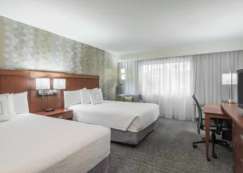 Courtyard by Marriott Knoxville Cedar Bluff hotel thumbnail 3