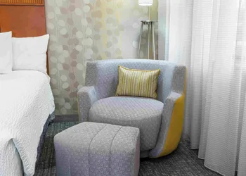 Courtyard by Marriott Knoxville Cedar Bluff hotel thumbnail 7
