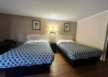 Loyalty Inn Rockingham hotel thumbnail 6
