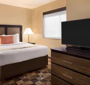 Hawthorn Extended Stay by Wyndham Milwaukee Airport hotel detail image 3