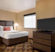 Hawthorn Extended Stay by Wyndham Milwaukee Airport hotel detail image 4