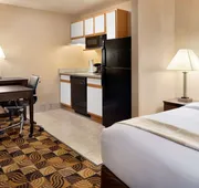 Hawthorn Extended Stay by Wyndham Milwaukee Airport hotel detail image 7