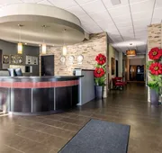 Econo Lodge Inn & Suites hotel detail image 3