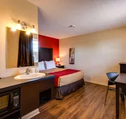 Econo Lodge Inn & Suites hotel detail image 7