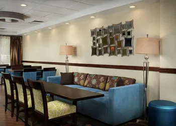 Hampton Inn Franklin hotel thumbnail 2