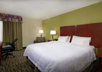 Hampton Inn Franklin hotel thumbnail 7