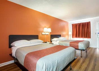 Motel 6 Warner Robins, GA hotel thumbnail 7