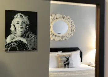 Mountain View Inn hotel thumbnail 6