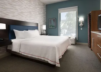 Home2 Suites by Hilton Charleston Airport/Convention Center, SC hotel thumbnail 6