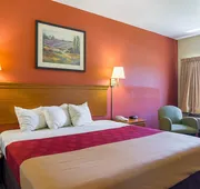 Econo Lodge Inn & Suites Pritchard Road North Little Rock hotel detail image 4