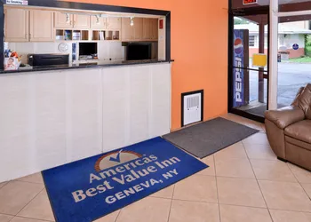 Americas Best Value Inn Geneva hotel thumbnail 2