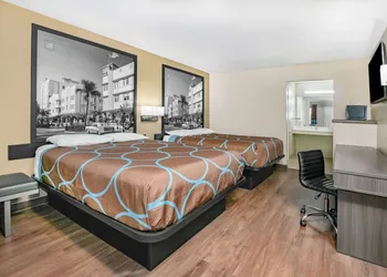 Super 8 by Wyndham Moss Point hotel thumbnail 4