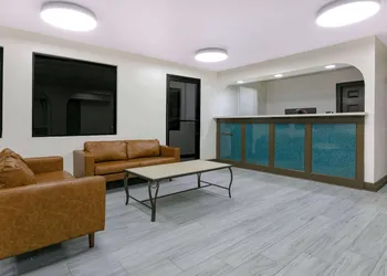 Super 8 by Wyndham Moss Point hotel thumbnail 3