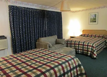 Town House Motel Inc hotel thumbnail 4