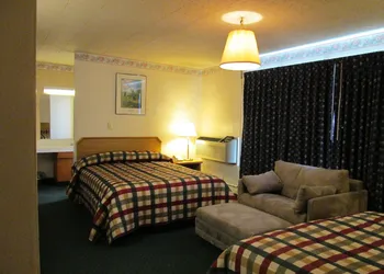 Town House Motel Inc hotel thumbnail 5