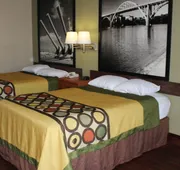 Super 8 by Wyndham Mobile/Tillmans Corner hotel detail image 7