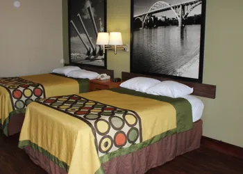 Super 8 by Wyndham Mobile/Tillmans Corner hotel thumbnail 7