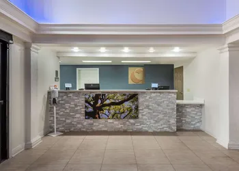 Comfort Inn Lafayette North I-10 hotel thumbnail 2