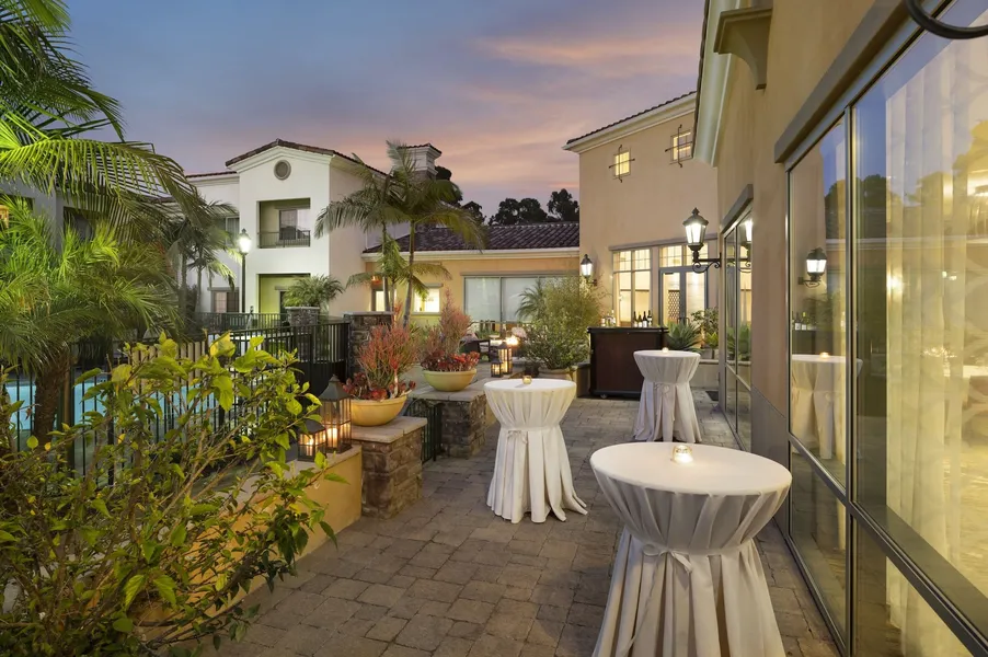 Courtyard Santa Barbara Goleta hotel detail image 2
