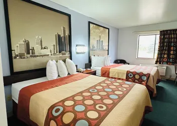 Super 8 by Wyndham Imlay City hotel thumbnail 7