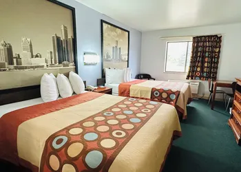 Super 8 by Wyndham Imlay City hotel thumbnail 8