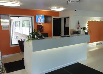 Motel 6 Albany, NY - Airport hotel thumbnail 8