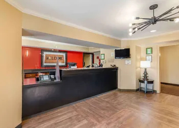 Extended Stay America Select Suites - Chesapeake - Churchland Blvd. hotel thumbnail 2