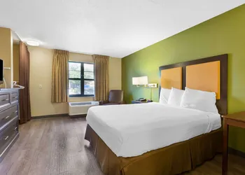 Extended Stay America Select Suites - Chesapeake - Churchland Blvd. hotel thumbnail 5