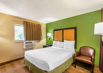Extended Stay America Select Suites - Chesapeake - Churchland Blvd. hotel thumbnail 7