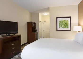 Hilton Garden Inn Huntsville South/Redstone Arsenal hotel thumbnail 5