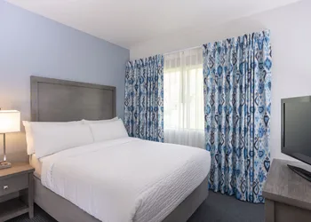 Beachfront Inn and Suites at Dana Point hotel thumbnail 5