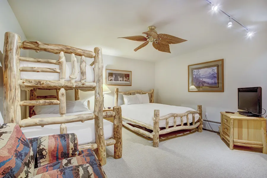 Elkhorn Lodge, A Vail Resorts Property hotel detail image 6