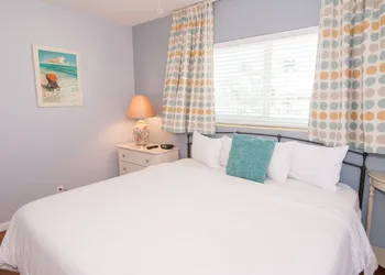 Great Escape Apartments by Lowkl hotel thumbnail 6