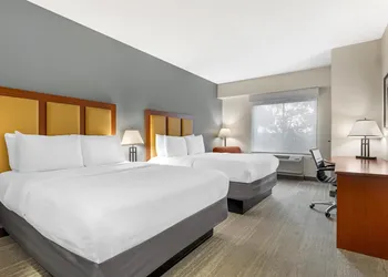 Best Western Plus Waxahachie Inn & Suites hotel thumbnail 6