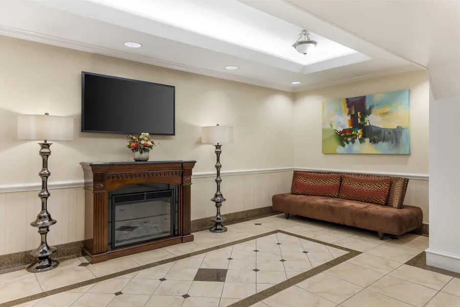 Best Western Plus Waxahachie Inn & Suites hotel detail image 2