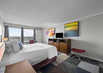 Oasis Hotel hotel thumbnail 5