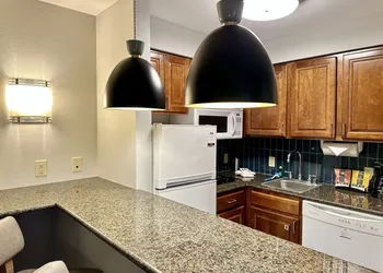 Staybridge Suites Milwaukee West-Oconomowoc by IHG hotel thumbnail 4