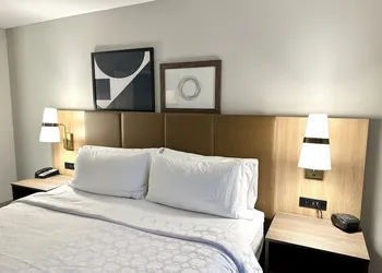 Staybridge Suites Milwaukee West-Oconomowoc by IHG hotel thumbnail 5