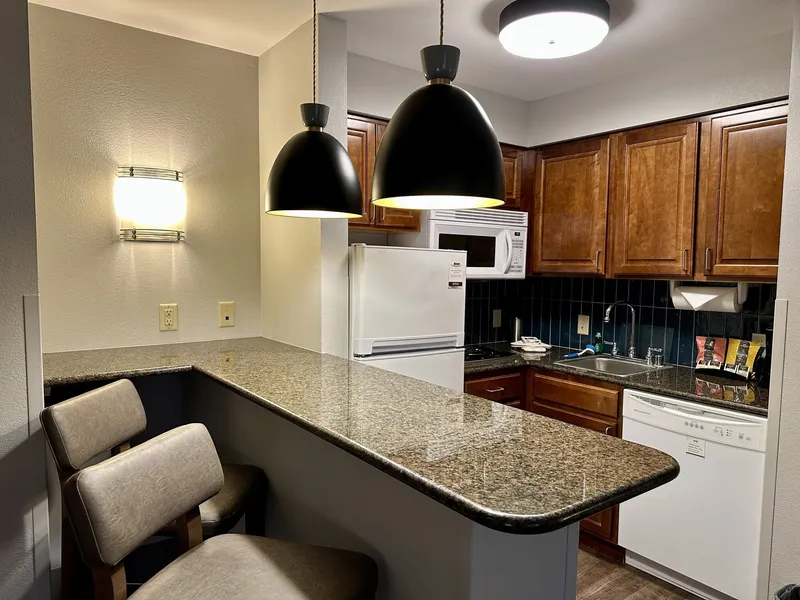 Staybridge Suites Milwaukee West-Oconomowoc by IHG hotel detail image 6