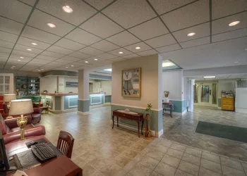 Claymore inn & Suites hotel thumbnail 2