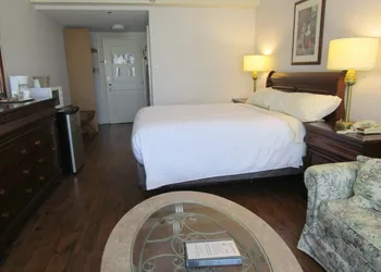 Claymore inn & Suites hotel thumbnail 8