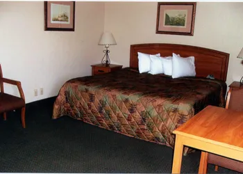 Will Rogers Inn hotel thumbnail 6