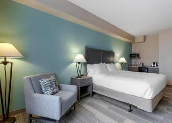 Comfort Inn & Suites Boulder hotel thumbnail 5