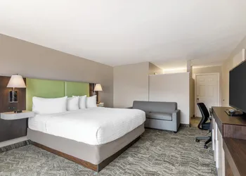 Ogunquit River Inn & Suites hotel thumbnail 7
