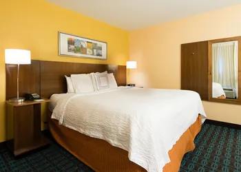Fairfield Inn by Marriott Orangeburg hotel thumbnail 4