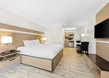 Mainstay Suites Knoxville - Cedar Bluff hotel thumbnail 5