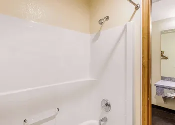 Rodeway Inn Coeur d'Alene hotel thumbnail 8