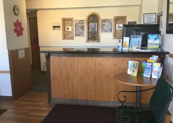 Super 8 by Wyndham Petoskey hotel thumbnail 2