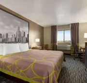 Super 8 by Wyndham Joliet I-55 N/Chicago hotel detail image 7